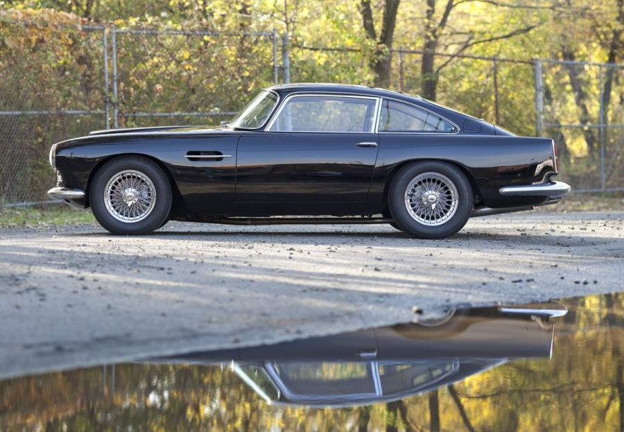  Aston Martin DB4 (Series II) 1960 года  (WW) (фото 35 из 37)